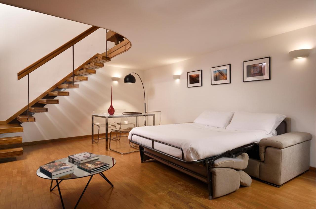 Navona 80 Loft Apartment Rome Bagian luar foto